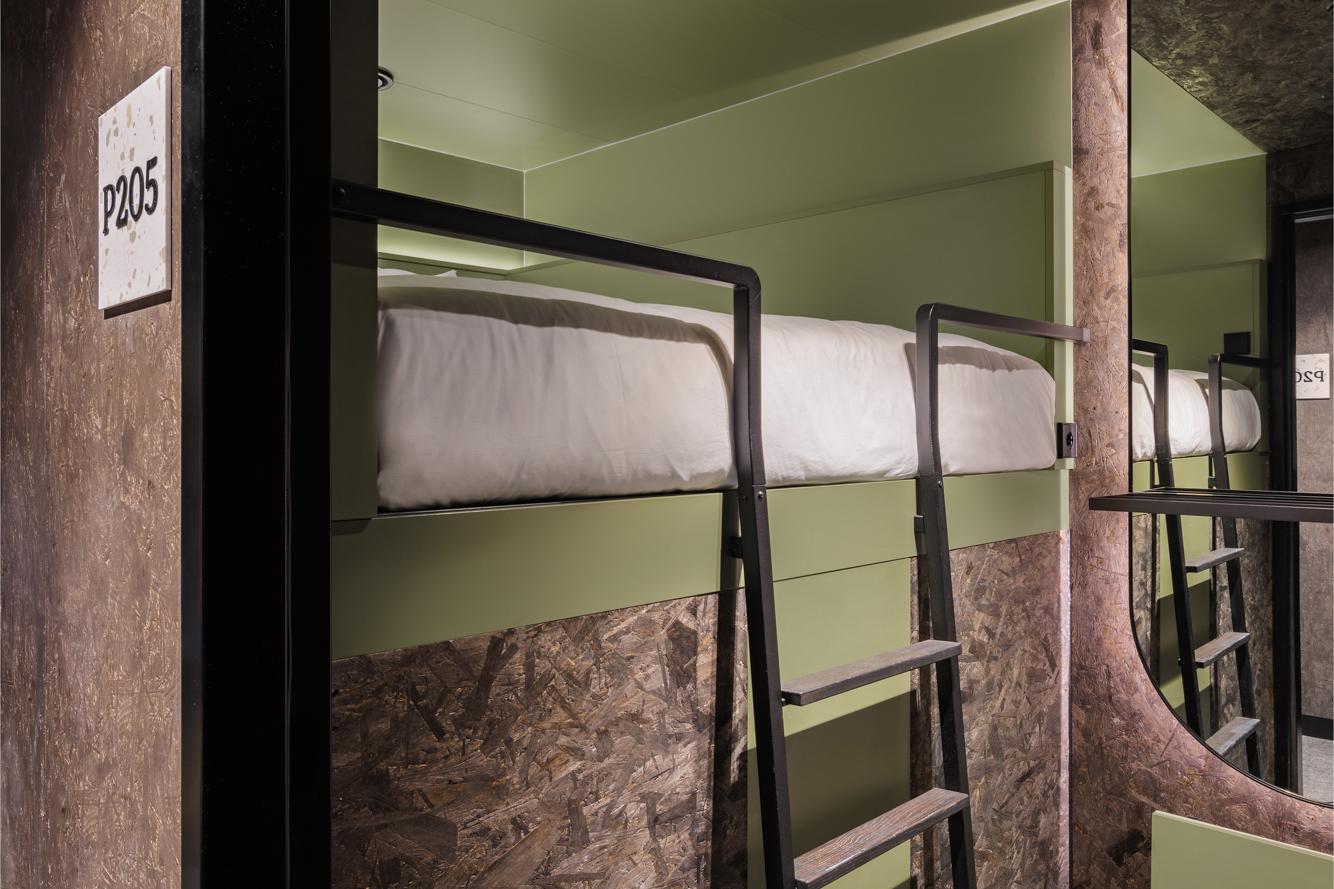 The Double Pod Upper Bunk