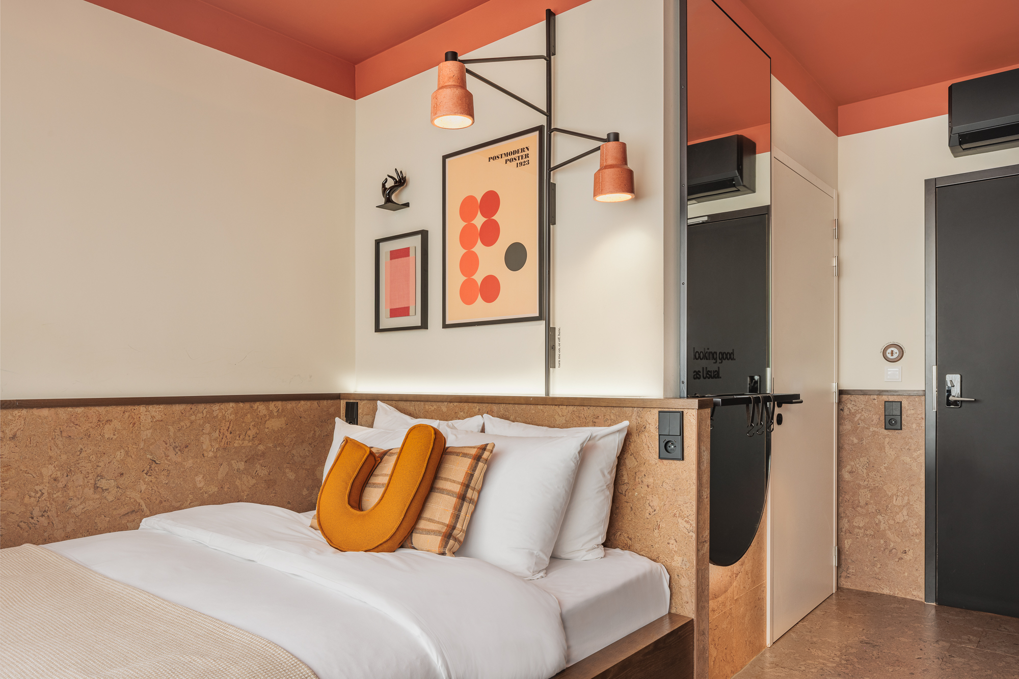 The Accessible The Usual Brussels  Hotel Room 