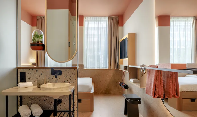 The Usual's Standard room The Usual's Standard bedroom